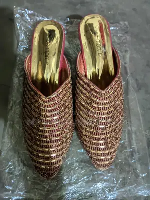 Ladies Heel Shoes