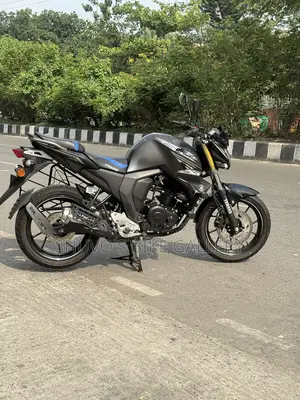 Yamaha FZs V2 2025