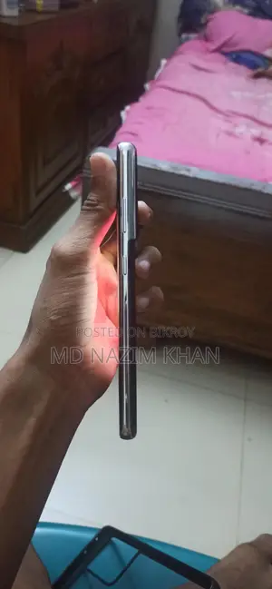 Samsung Galaxy S21 Ultra (Used)