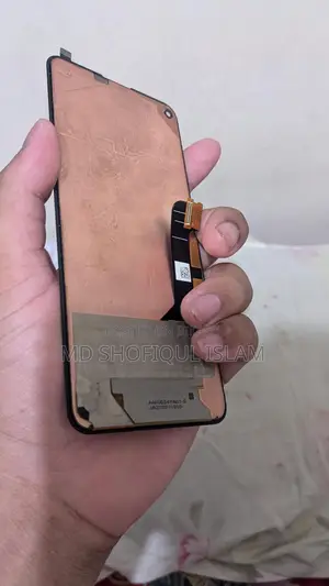 Google Pixel 5a 5G Display and Battery