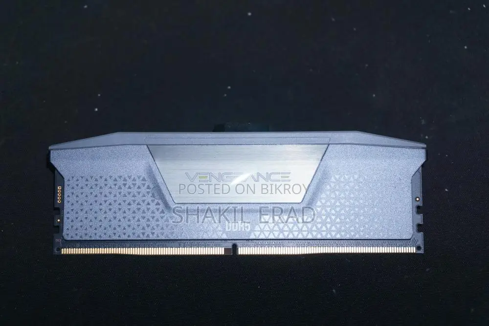 Corsair Vengeance 16 GB DDR5 6000MHz RGB RAM