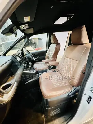 Toyota Voxy SZ PKG PEARL COLOR 2022