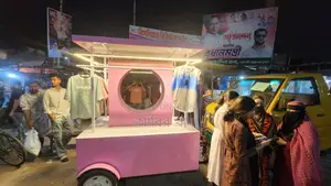 শার্ট প্যান্ট বিক্রি করার গাড়ি