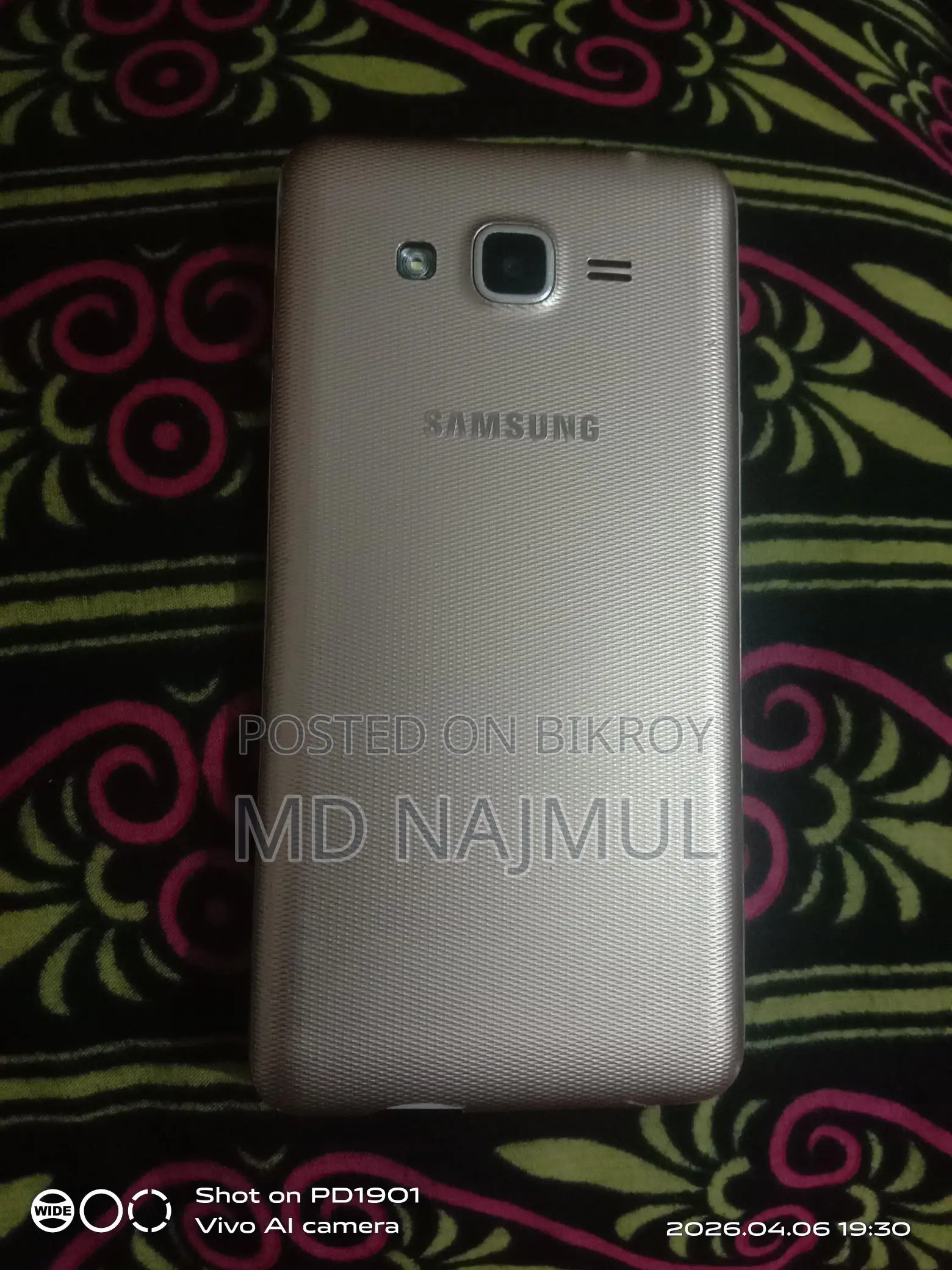 Samsung Galaxy J2 1.5, 8 RAM ROM (Used)