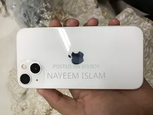 Apple iPhone 13 (Used)
