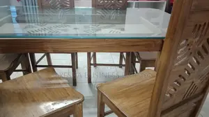 চিটাগং সেগুন কাঠের ডাইনিং টেবিল