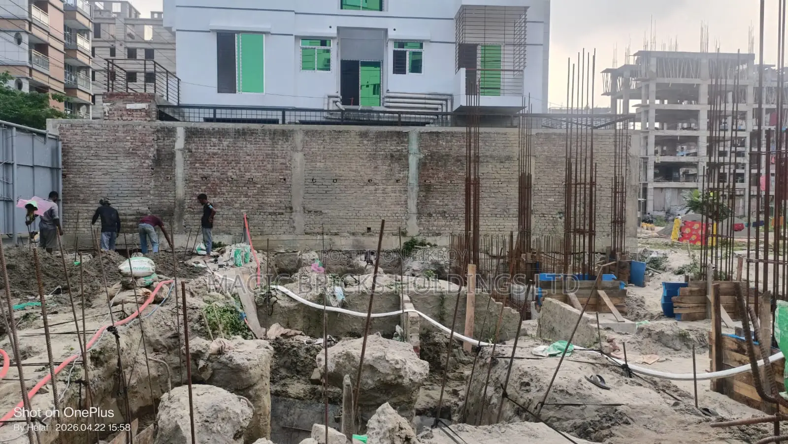 ব্লক এল-এ ১৬৯০ বর্গফুটের নতুন সাউথ ফেসিং ফ্ল্যাট বিক্রয় (চলমান)