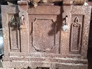 Want to sell traditional iron safe