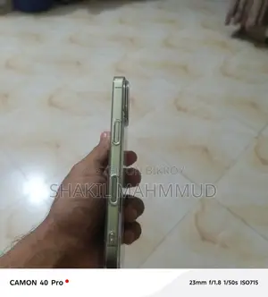 Apple iPhone 17 (Used)