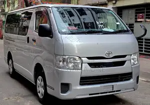 Toyota Hiace Dx 5 DOOR 2020