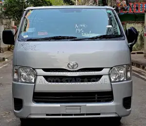 Toyota Hiace Dx 5 DOOR 2020