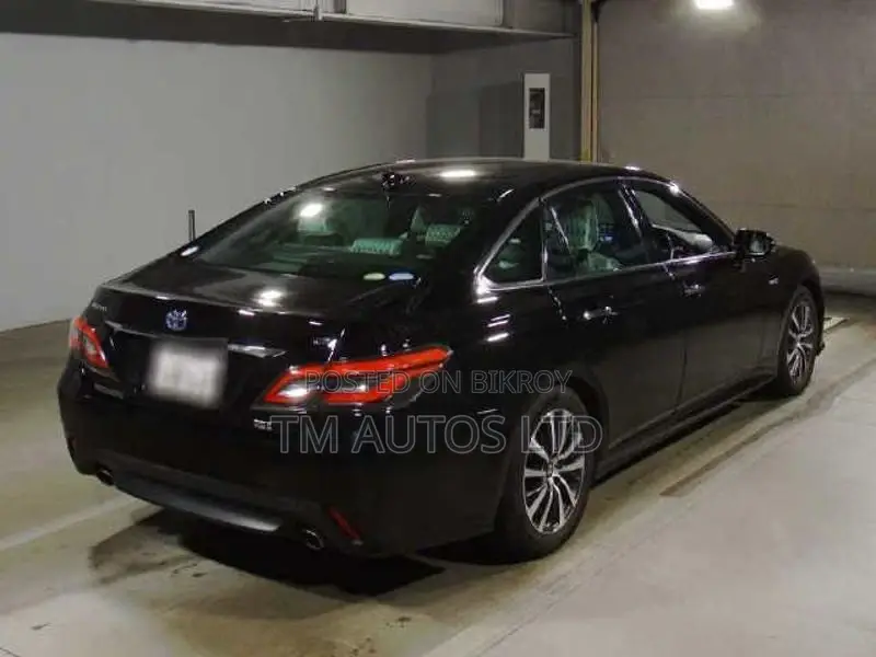 Toyota Crown G PKG 4.0 BLACK 2019