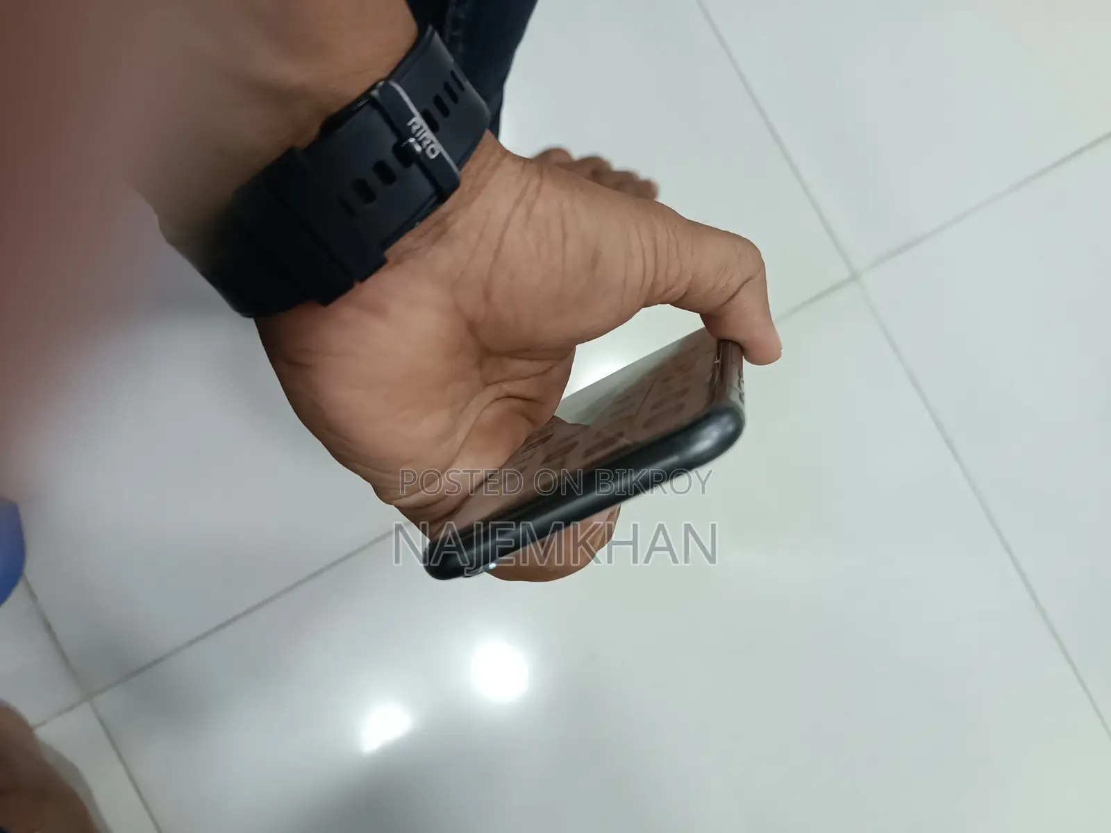 Apple iPhone 11 Good conditions (Used)