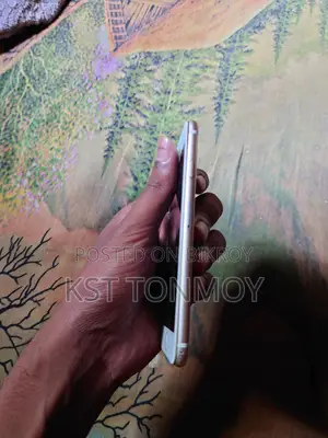 Apple iPhone 6 64GB (Used)