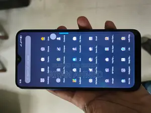 Realme 3 fresh 4+64 (Used)