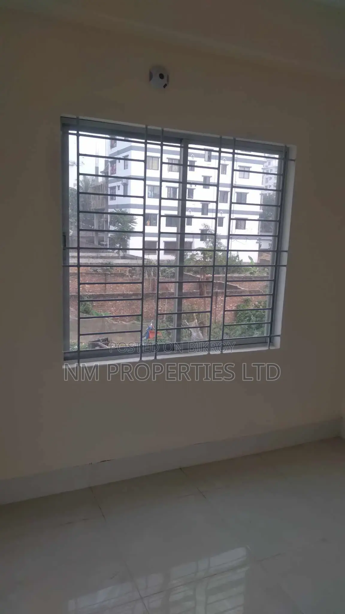 ৩ বেডরুম ১২৫০ বর্গ ফিট ফ্ল্যাট- মিরপুর ২