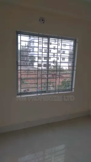 ৩ বেডরুম ১২৫০ বর্গ ফিট ফ্ল্যাট- মিরপুর ২