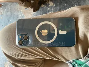 Apple iPhone 13 128 (Used)
