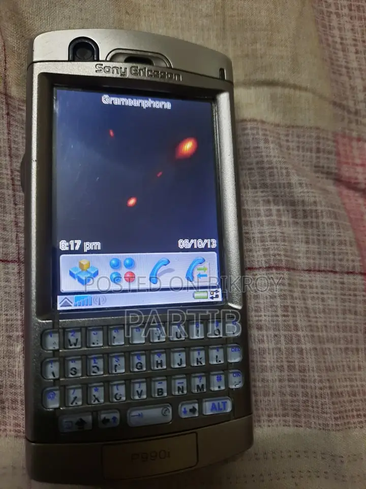 Sony Ericsson P990i (Used) - READ INSIDE