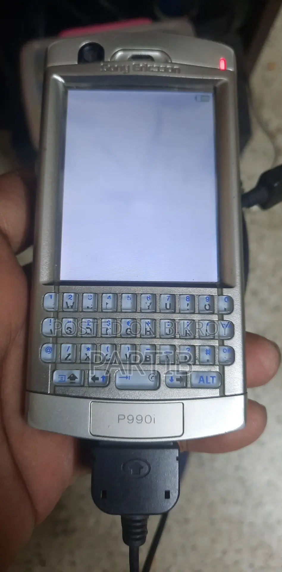 Sony Ericsson P990i (Used) - READ INSIDE