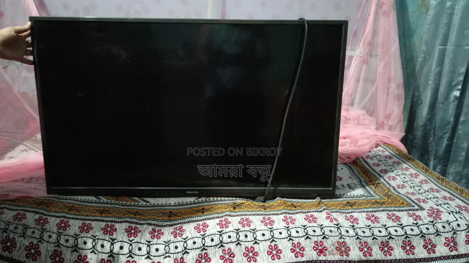 Walton LED TV for sale