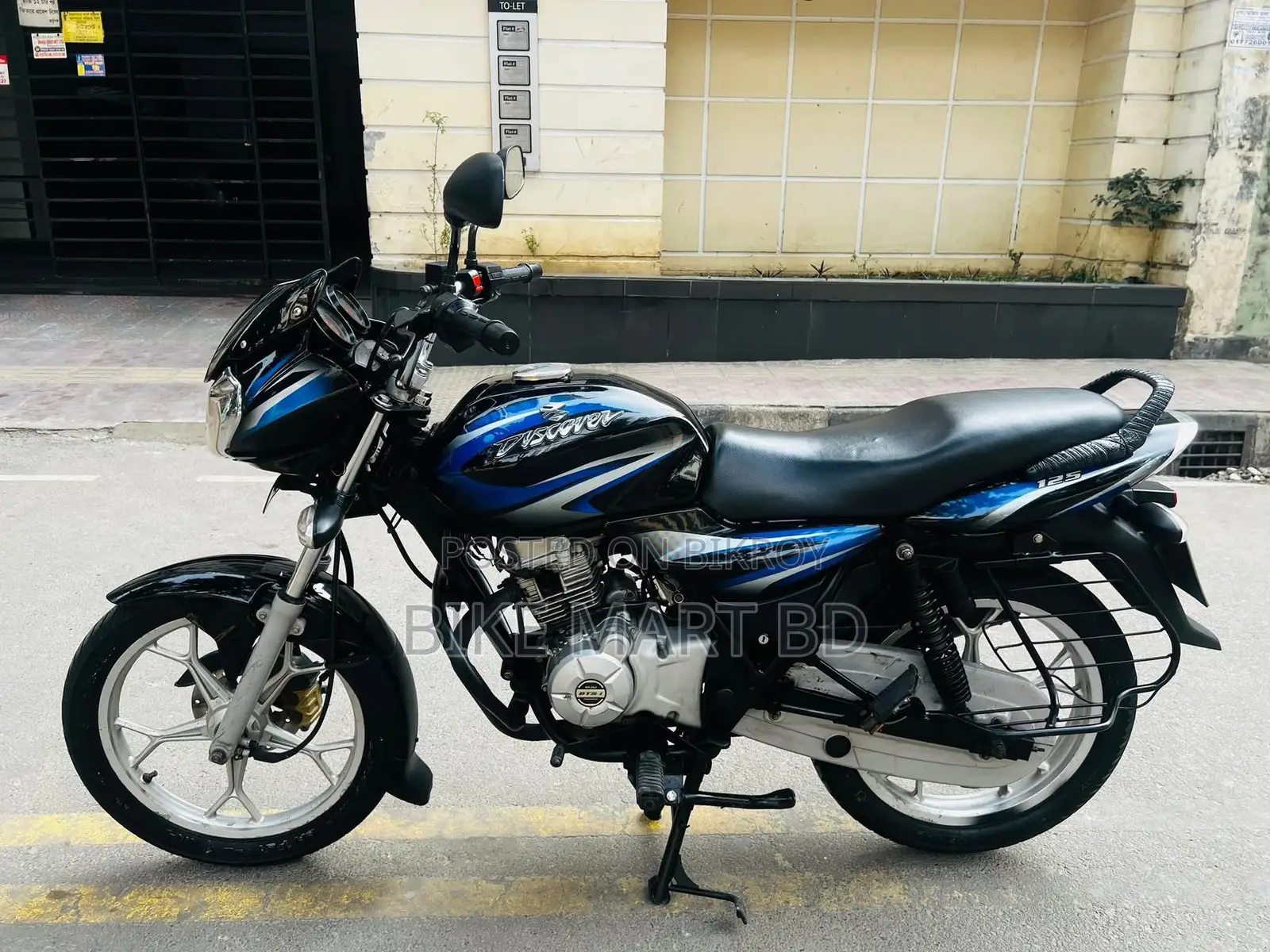 Bajaj Discover 125 2019 Black