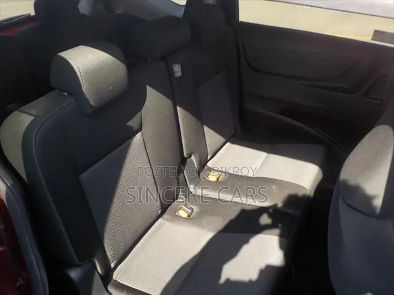 Toyota Sienta G PKG HYB 4 POINT 2021