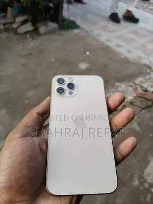 Apple iPhone 12 Pro . (Used)