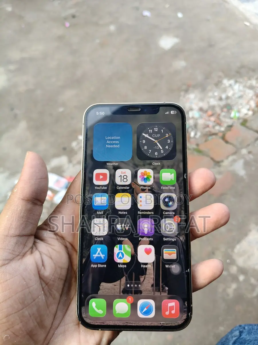 Apple iPhone 12 Pro . (Used)