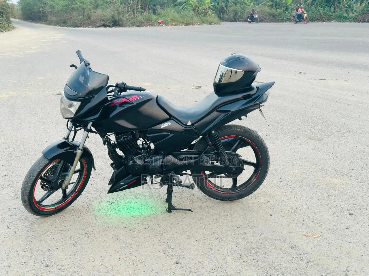 Hero CBZ Xtrem 2013