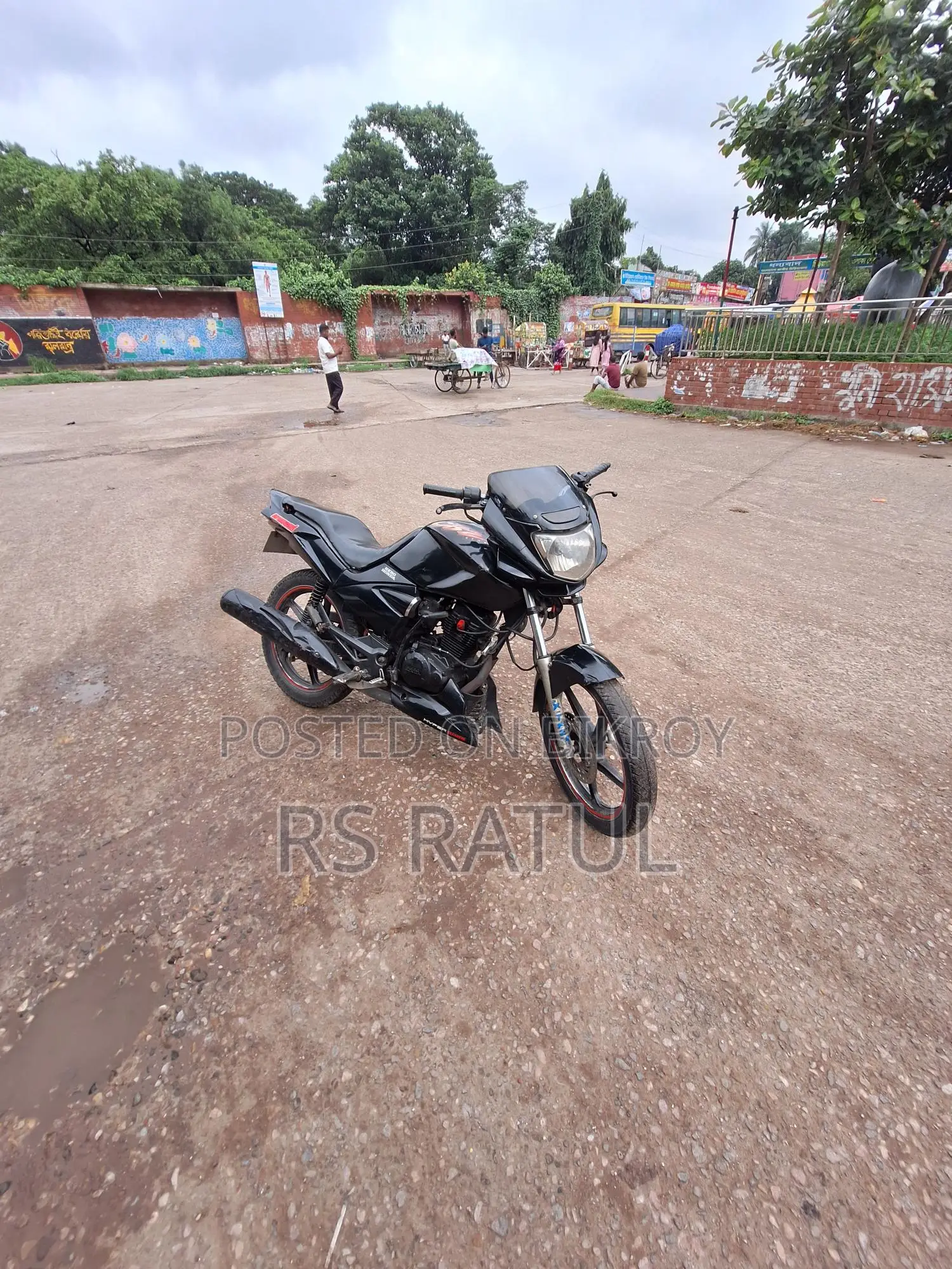 Hero CBZ Xtrem 2013