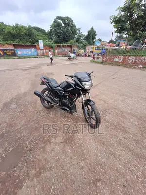 Hero CBZ Xtrem 2013