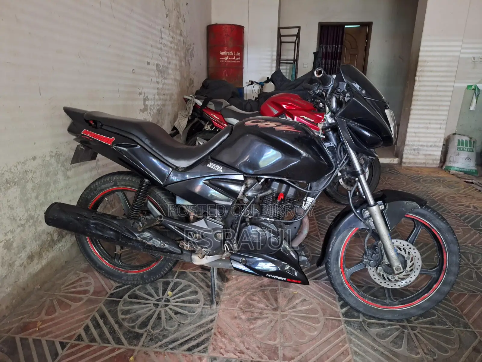 Hero CBZ Xtrem 2013
