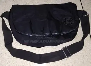 A very beautiful side bag