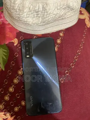 Vivo Y20s 4+1GB+64GB (Used)