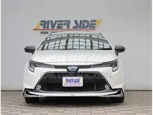 Toyota Corolla Hybrid WXB TOURING 2021