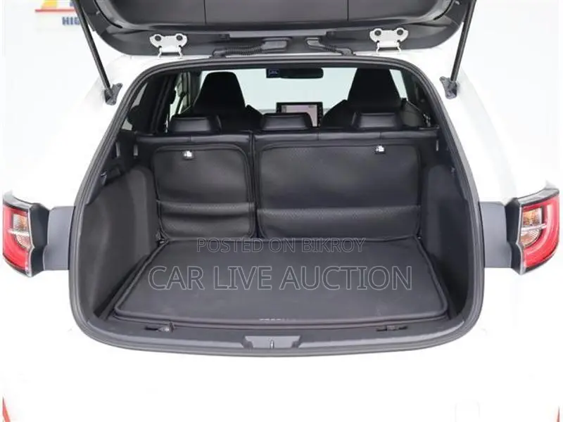 Toyota Corolla Hybrid WXB TOURING 2021