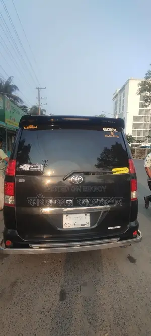 Toyota Noah X 2003