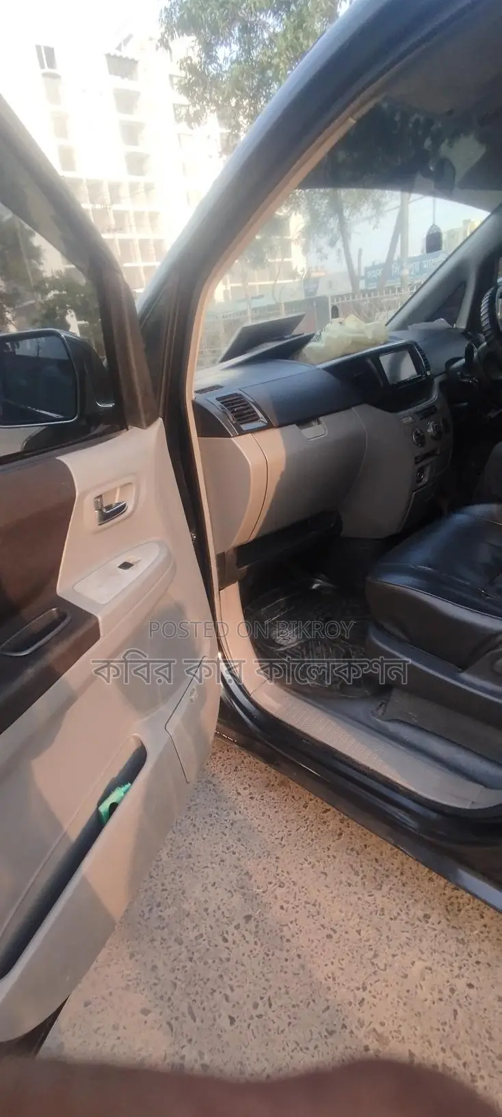 Toyota Noah X 2003