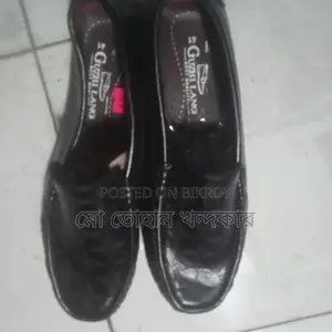 Urgent shop for sale