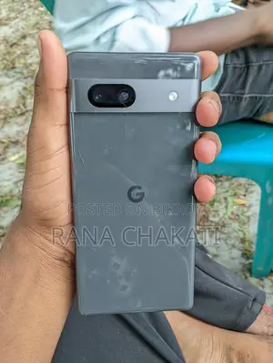 Apple iPhone 7 . (Used)