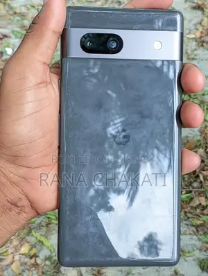 Apple iPhone 7 . (Used)
