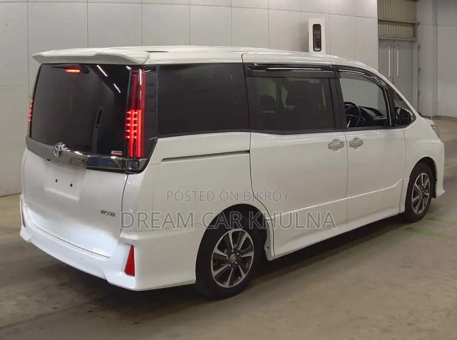 Toyota Noah SI WXB 3 Non hybrid 2021