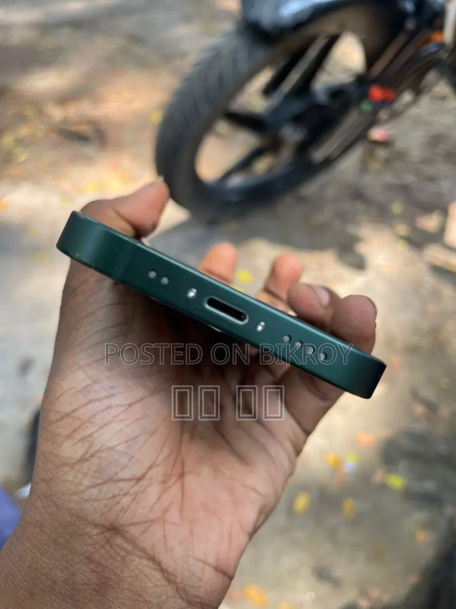 Apple iPhone 13 mini (Used)