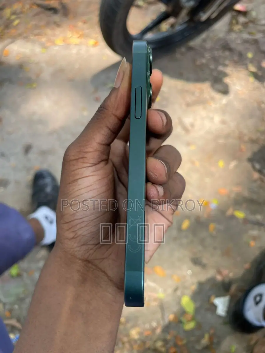 Apple iPhone 13 mini (Used)