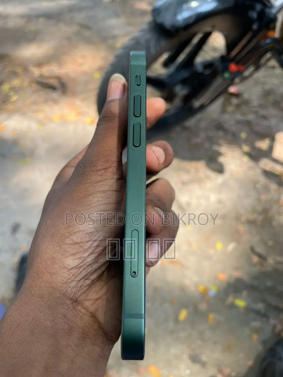 Apple iPhone 13 mini (Used)