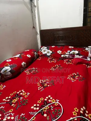ঘরের আসবাব পত্র সেল হবে