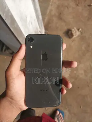 Apple iPhone XR (Used)