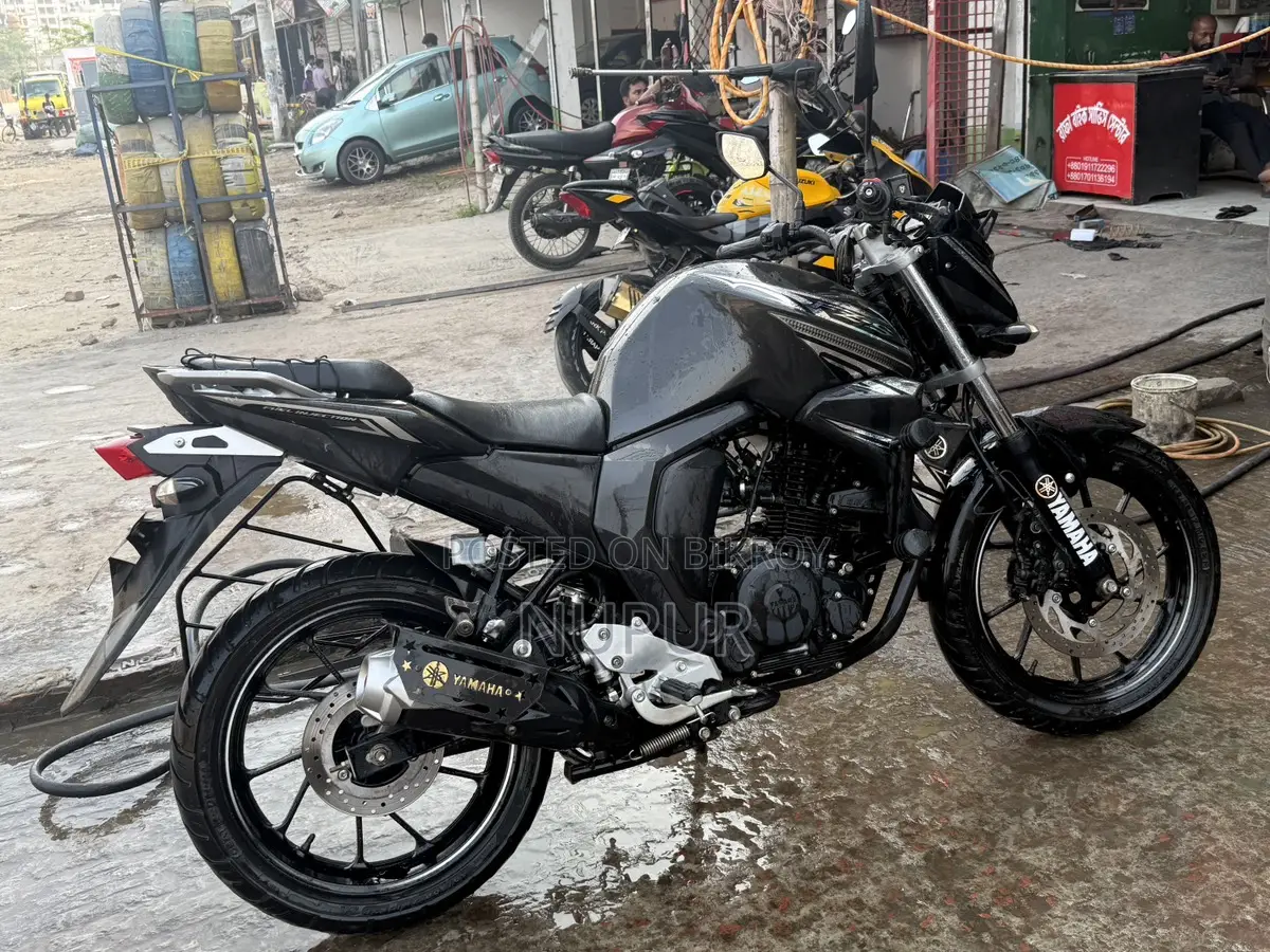 Yamaha FZs V2 2023