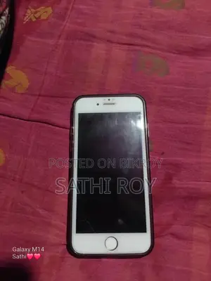 Apple iPhone 6 (Used)